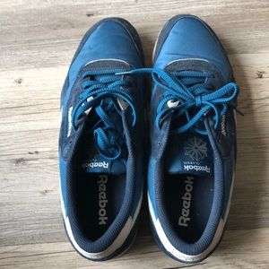 Reebok Classics. Nylon/suede.